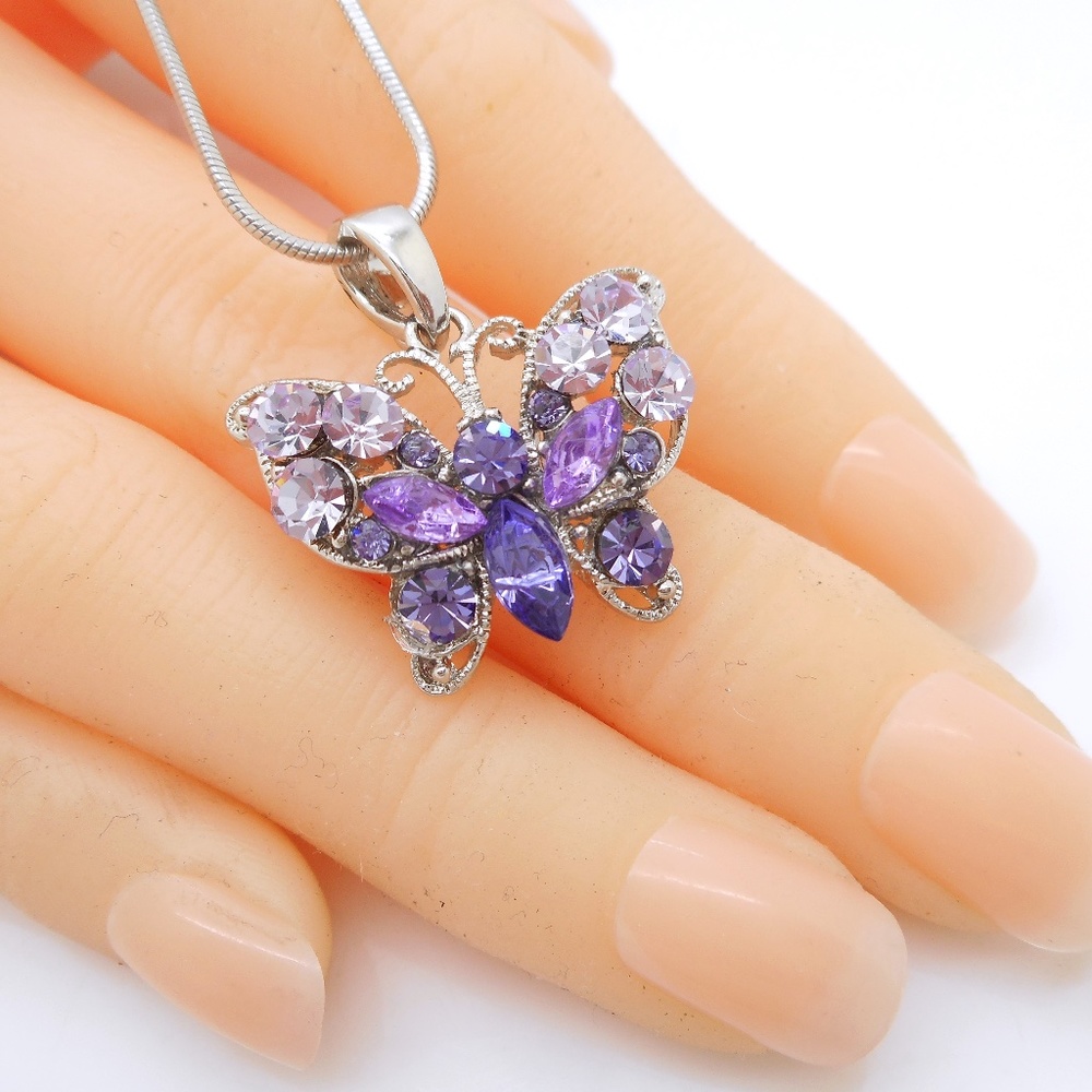 Beautiful Crystal Butterfly Pendant Necklace